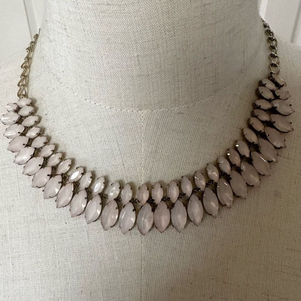 Light pink bib necklace